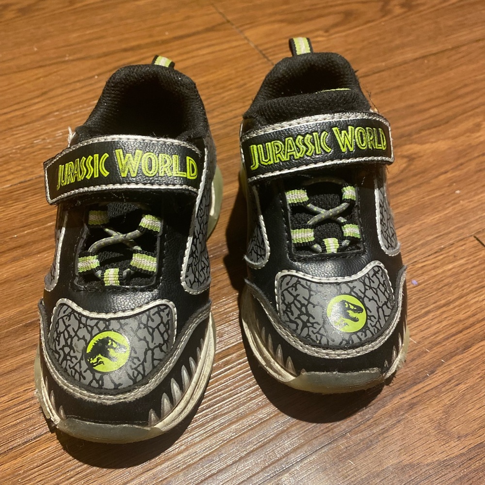 Toddler boy Dinosaur light up shoes.